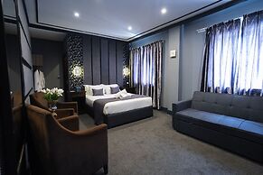 Grand Sapphire Hotel & Banqueting