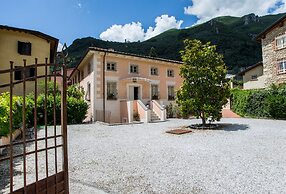 Villa Melangola