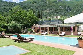 Villa Melangola