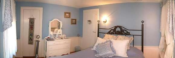 Truman Gillet House Bed & Breakfast