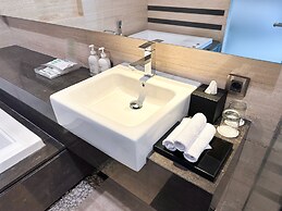 Holiday Inn Cikarang Jababeka by IHG