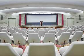 Crowne Plaza Kuwait Al Thuraya City by IHG