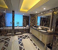 Crowne Plaza Kuwait Al Thuraya City by IHG