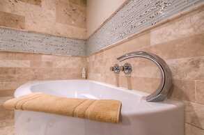 Buena Vista at Riverside 2 Bedroom Condo by Accommodations in Tellurid