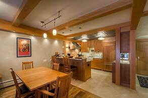 Buena Vista at Riverside 2 Bedroom Condo by Accommodations in Tellurid