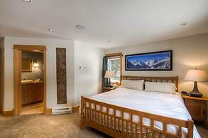 Buena Vista at Riverside 2 Bedroom Condo by Accommodations in Tellurid