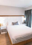 Hotel Civilia Lakeside by Civilia Golf Retreat