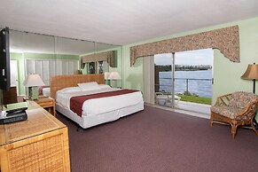Palm Beach Waterfront Suites