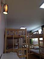 Jeju R Hotel & Guest House - Hostel