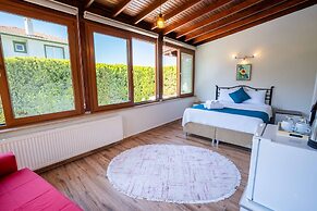 Cunda Giritlioğlu Otel Adult Only +12