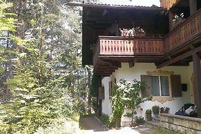 B&B Villa Dolomites Hut