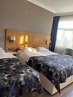 Nur Hotel