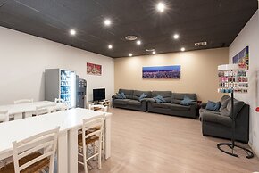 No Limit Hostel Central