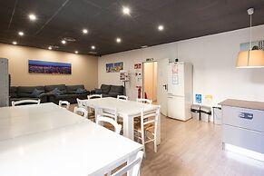 No Limit Hostel Central