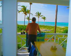 The Blue Inn Villa, 3 Bedroom Vacation Home