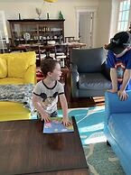 The Blue Inn Villa, 3 Bedroom Vacation Home