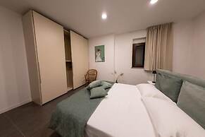 Hotel River