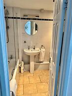 The Ilchester Arms Hotel
