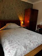 The Ilchester Arms Hotel