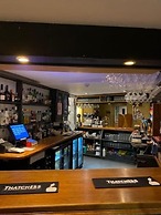 The Ilchester Arms Hotel