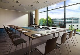 Radisson Blu Hotel, Bonn (T)