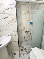 Luna Hotel