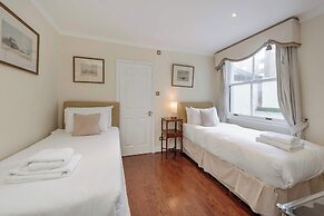 Charming 2 Bedroom Flat - Knightsbridge