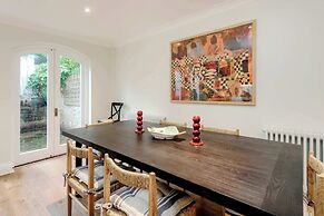 Modern 2-bedroom Flat - Angel