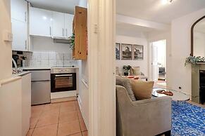 Stylish 2 bed - Tower Hamlets