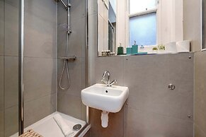 Stylish 2 bed - Tower Hamlets