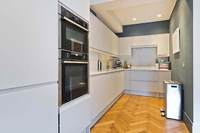 Elegant 2 Bedroom Flat - King's Cross