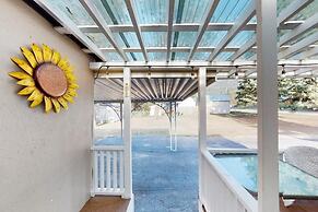 Lazy Dayz Cottage