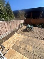 Park House Sleeps 4 With Enclosed Garden