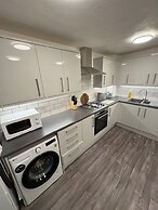 Park House Sleeps 4 With Enclosed Garden