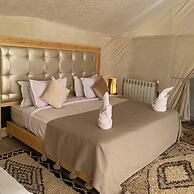 Sunbright luxury camp