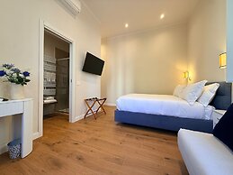 A Modino Florence Centre Suites