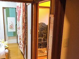 Shiki House