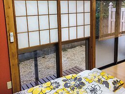 Shiki House