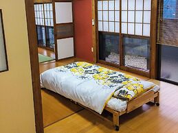 Shiki House