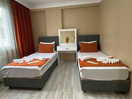 SER SUITE APART