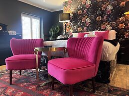 The Old Post Office - B&B and Coffee Shop