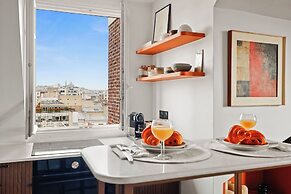 Stylish 1BR Parc Monceau Retreat