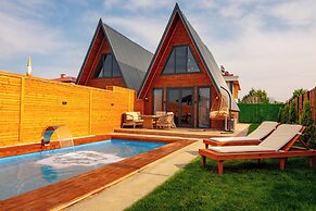 Lotus Bungalov
