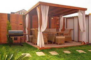 Lotus Bungalov