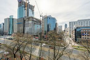 RentPlanet - przy Parku Mirowskim