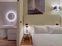 Blu Rooms - Room to Rest