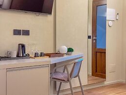 Blu Rooms - Room to Rest