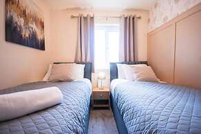 Spacious Luxurious Serviced Accommodation 2
