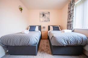 Spacious Luxurious Serviced Accommodation 2