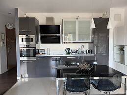 Bora Premium by Grand Apartments